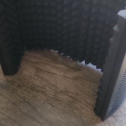 Portable Foam Shield For Audio Recording 