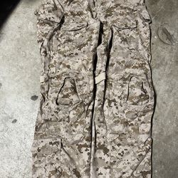 Patagonia AOR2 Level 9 desert Combat pants 36Rl