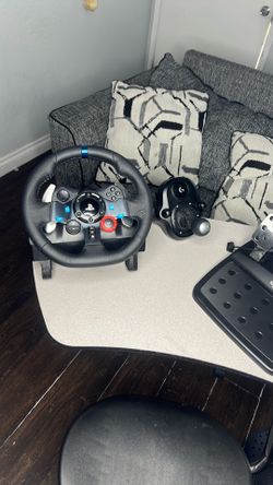 Gaming steering wheel PS5