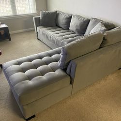 Gray 2 Piece Sectional 