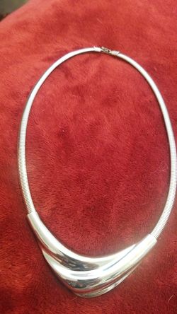 Vintage Silver Tone Necklace