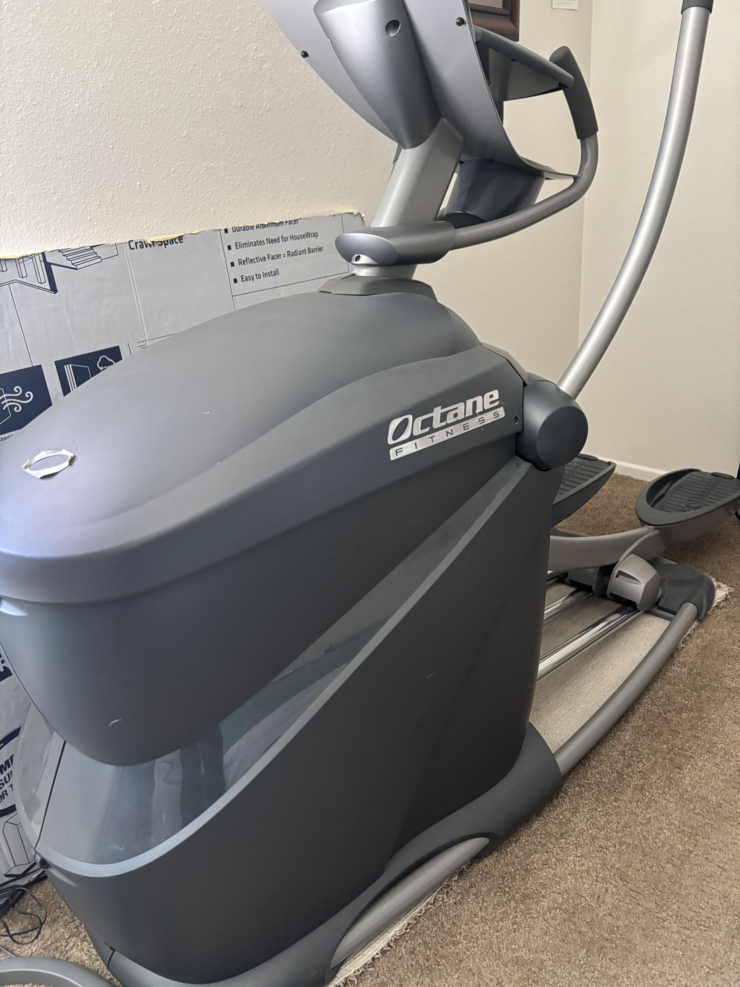 Octane Elliptical Q37 - Fully Operational, Just Need To Move!