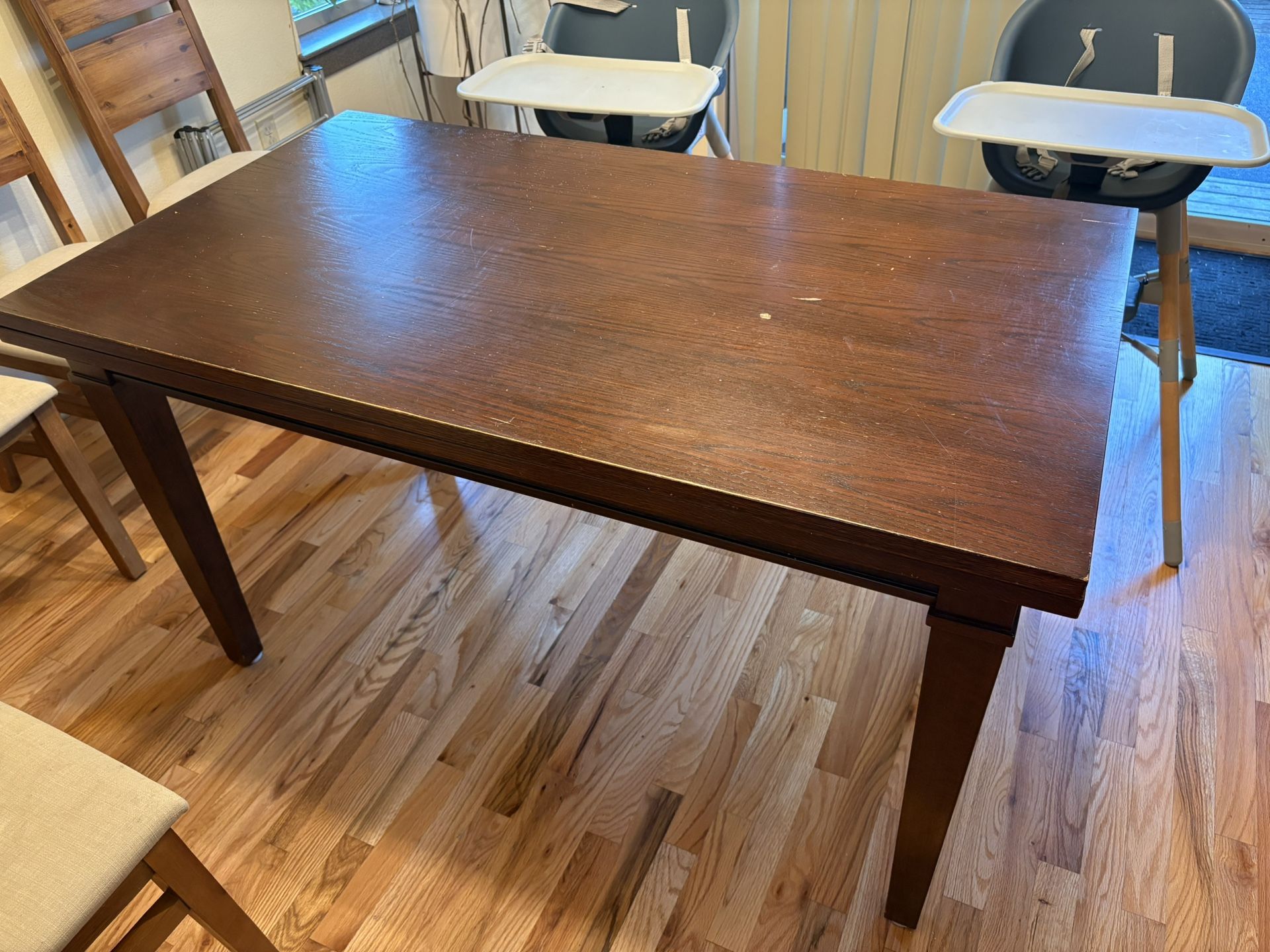 Dining/Boardgame/Puzzle Table