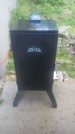Smoke Hollow smoker