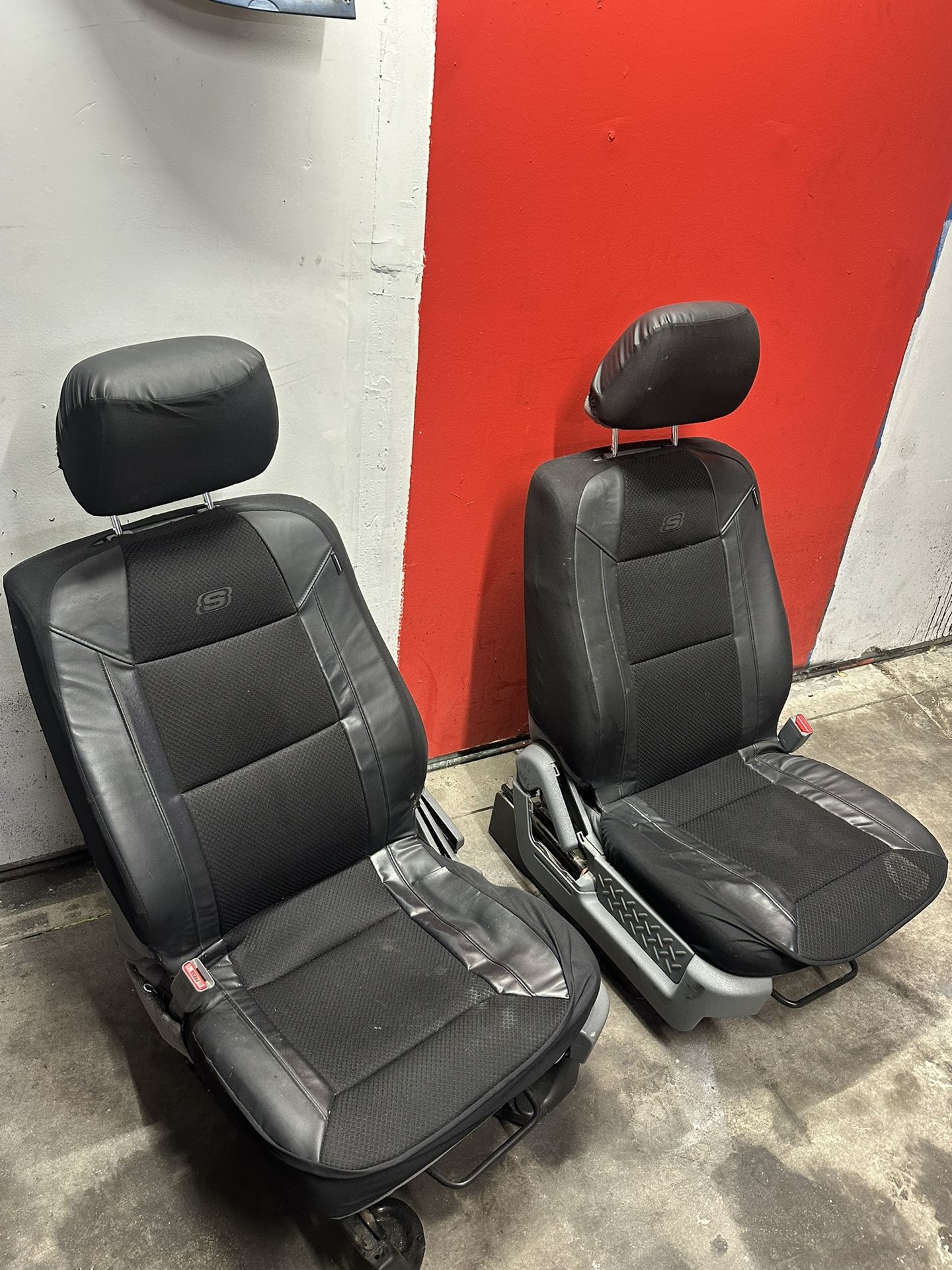 Ford F150 2009-14 Seats