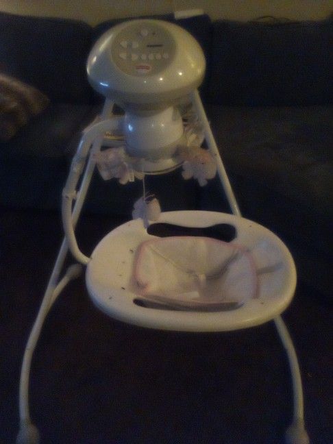 Fisher-Price Surreal serenity Cradle N swing