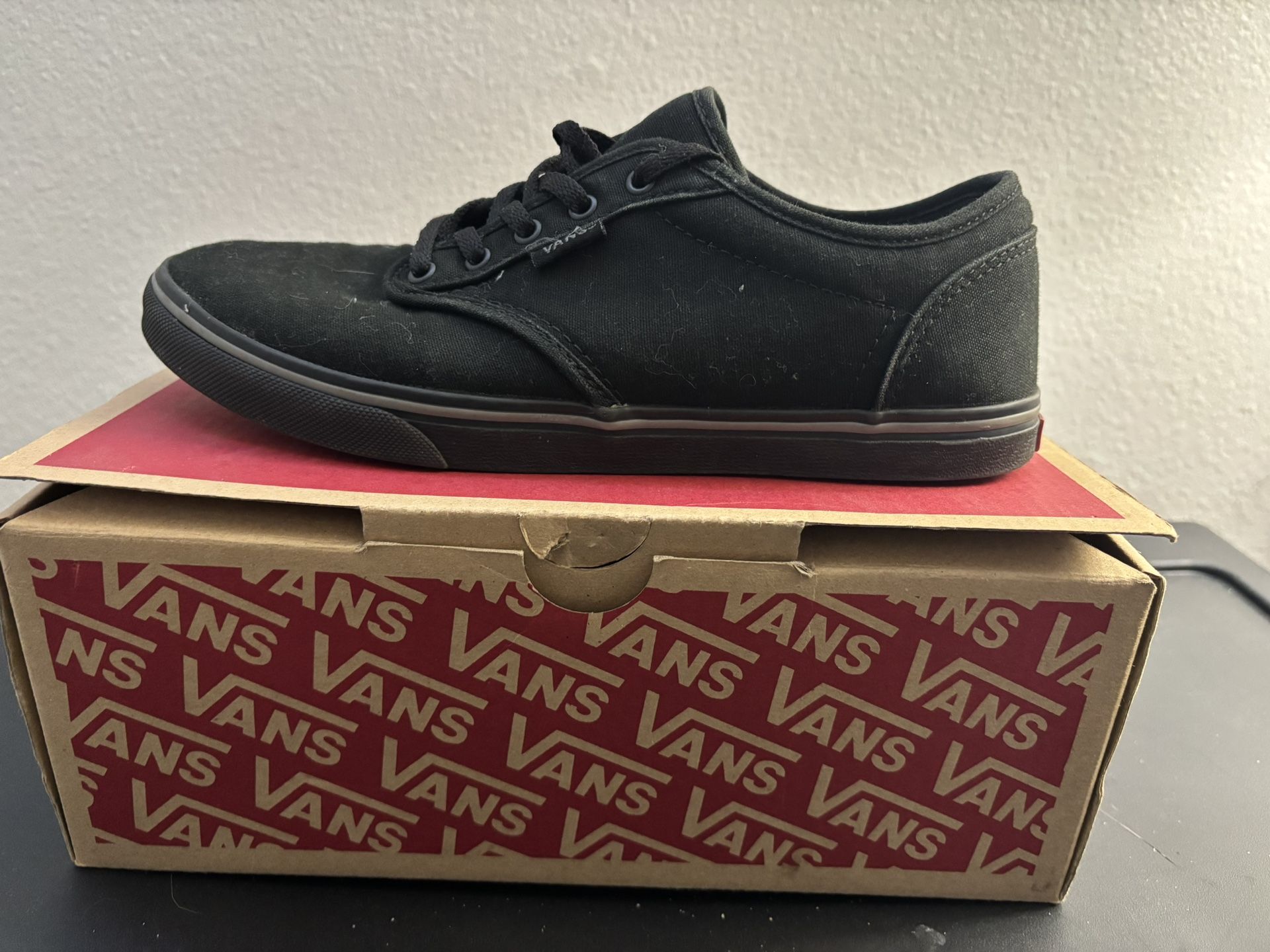 Women’s VANS (Atwood Low) Canva-Black Size-6.5