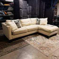 Macy’s Tufted Beige 105” Rightside Chaise Sectional Sofa 