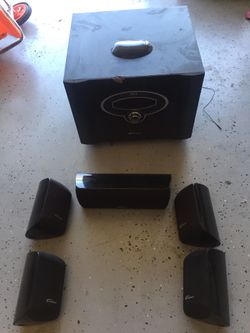 Surround sound receiver