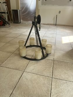 Overhead Light/chandelier 