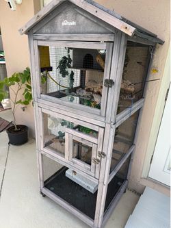 Reptile Cage Enclosure Or Aviary w/ Hide Box