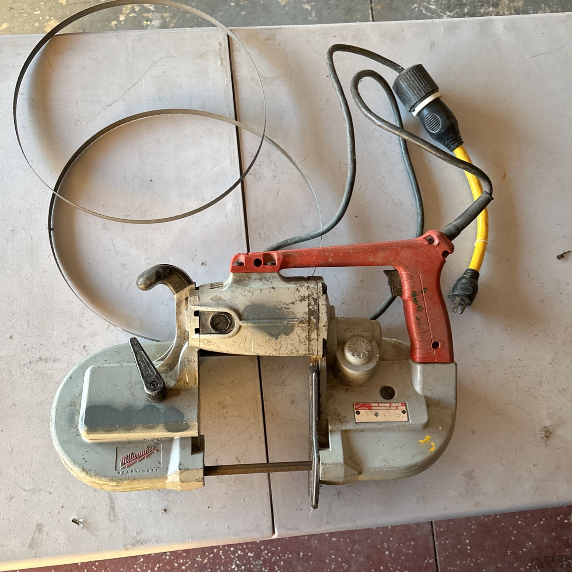 Milwaukee 6230 High Torque Bandsaw