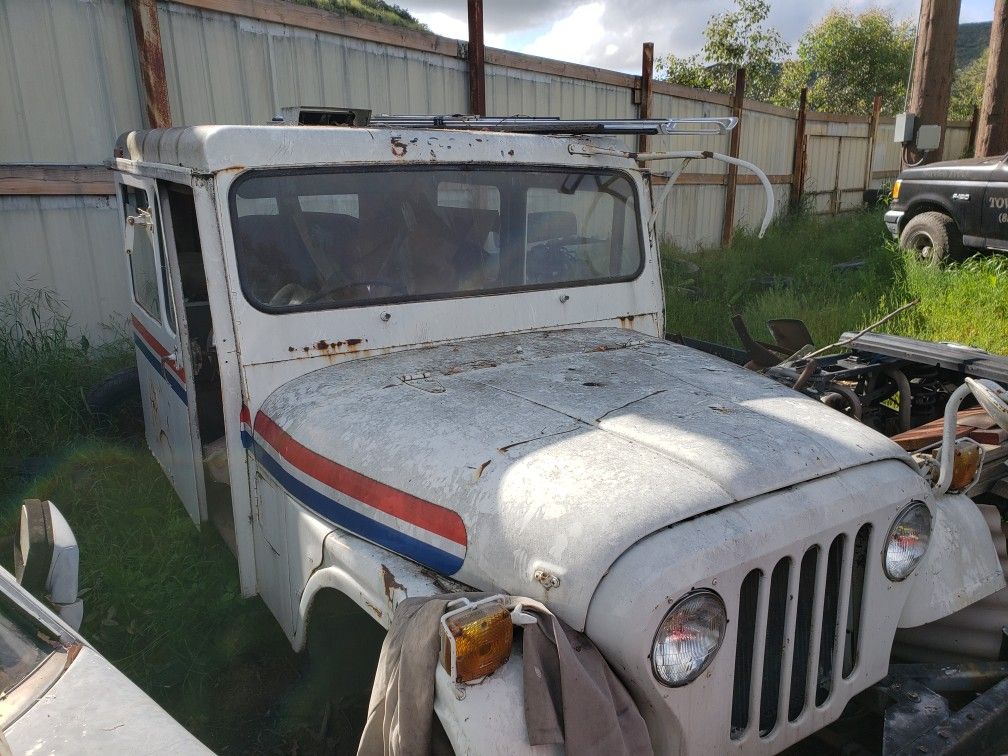 Jeep Mail Car