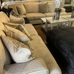 Deep Seat Super Cozy Soft Touch Sectional! 