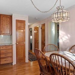 Kitchen Table and Chairs