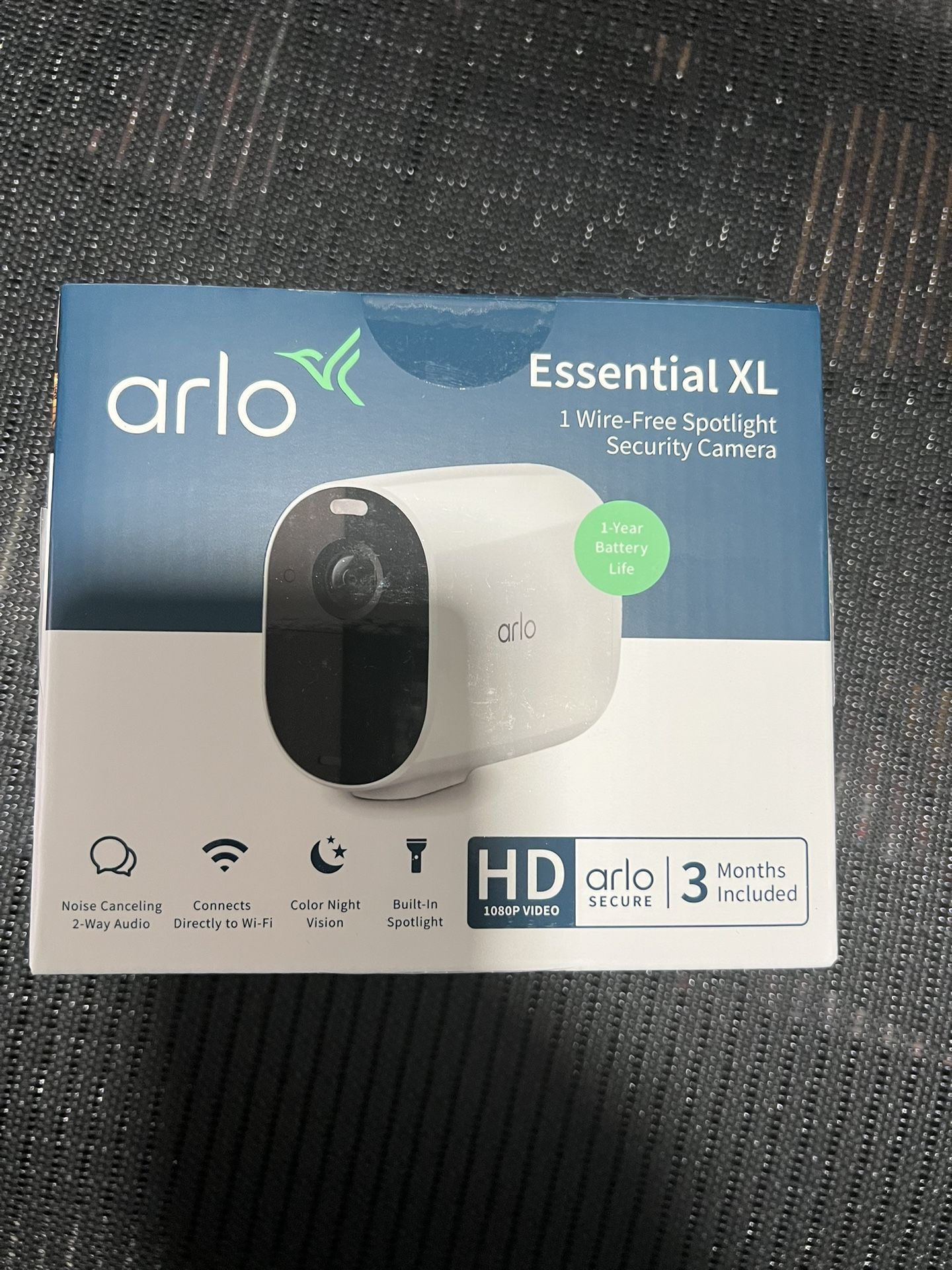 Arlo Essential XL 1080p Indoor/Outdoor Wireless Spotlight Camera vmc2030w-100na