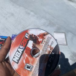 5 Video Games (3 PS4,2 PS3 )