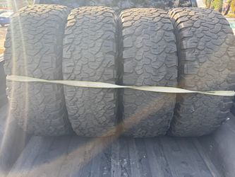 37" bfg ko2 tires.