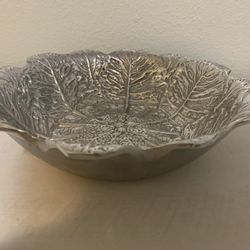 Big beautiful plate looks beautiful