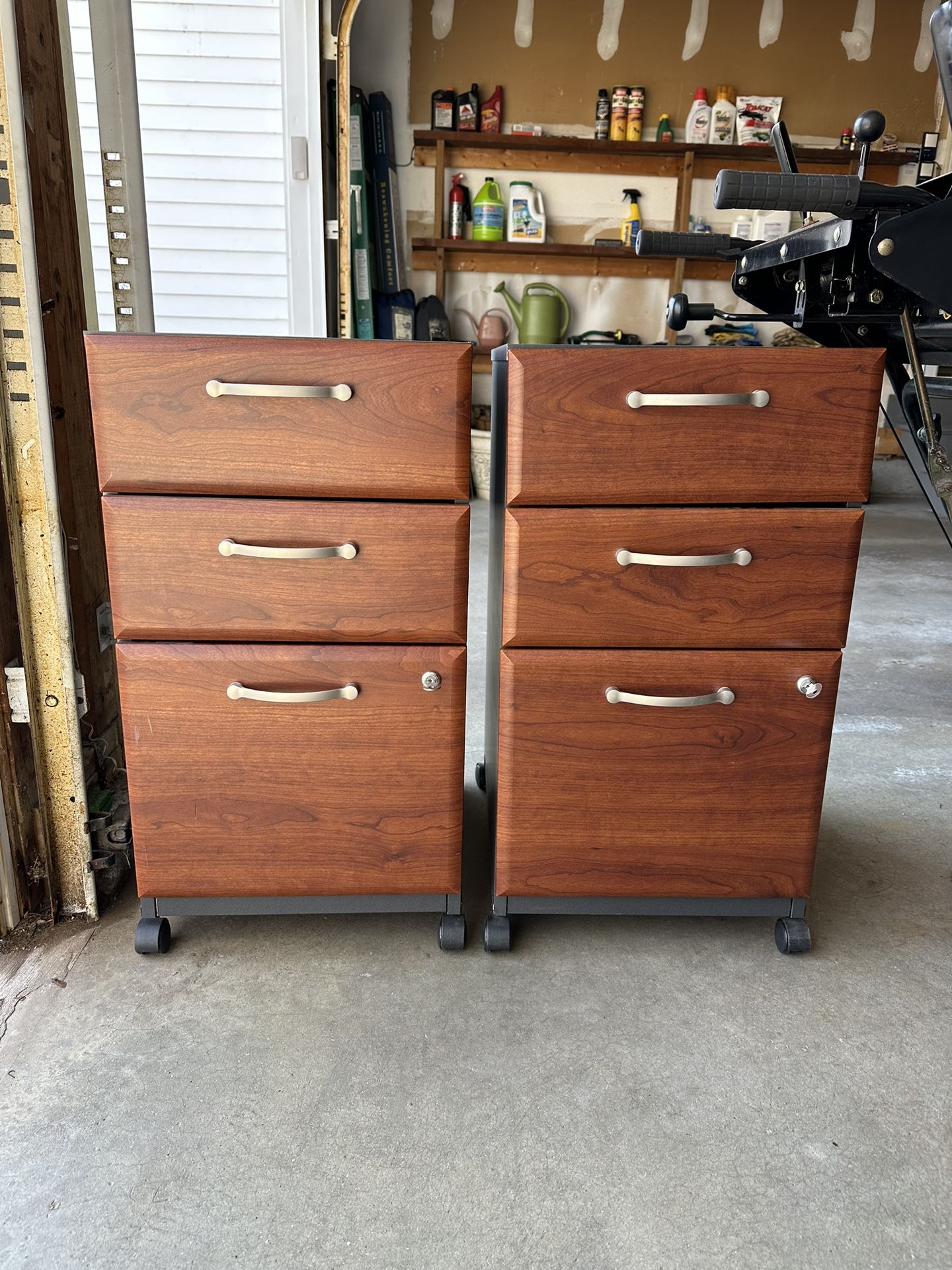 Filing Cabinets
