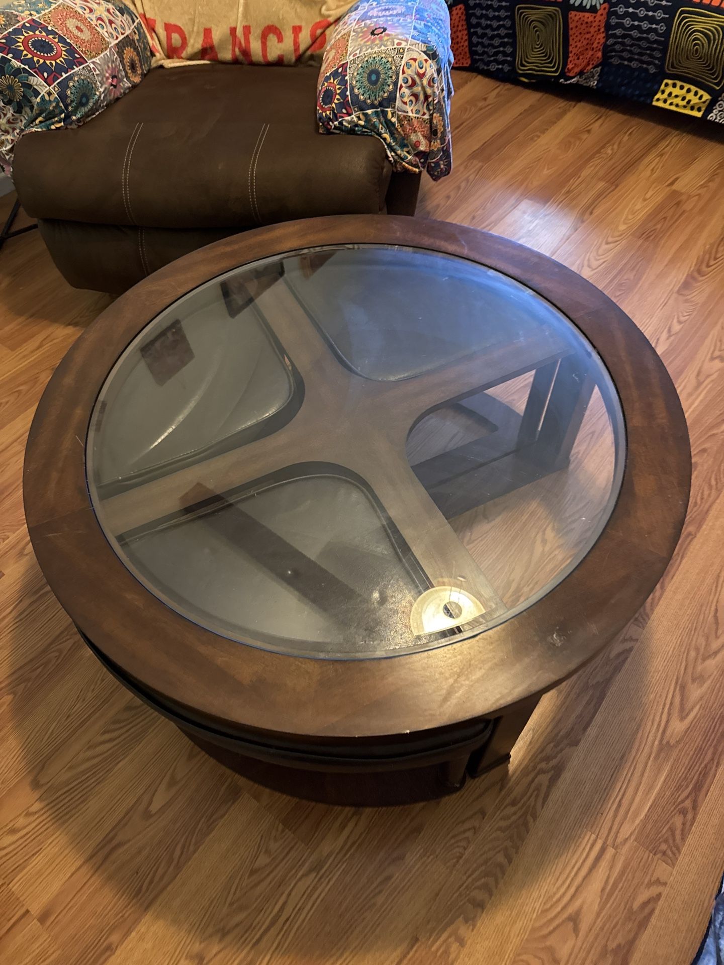 Round Glass Coffee Table w/ 3 Stools – Space Saver-$80.00
