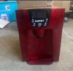 Kuppet Ice Maker