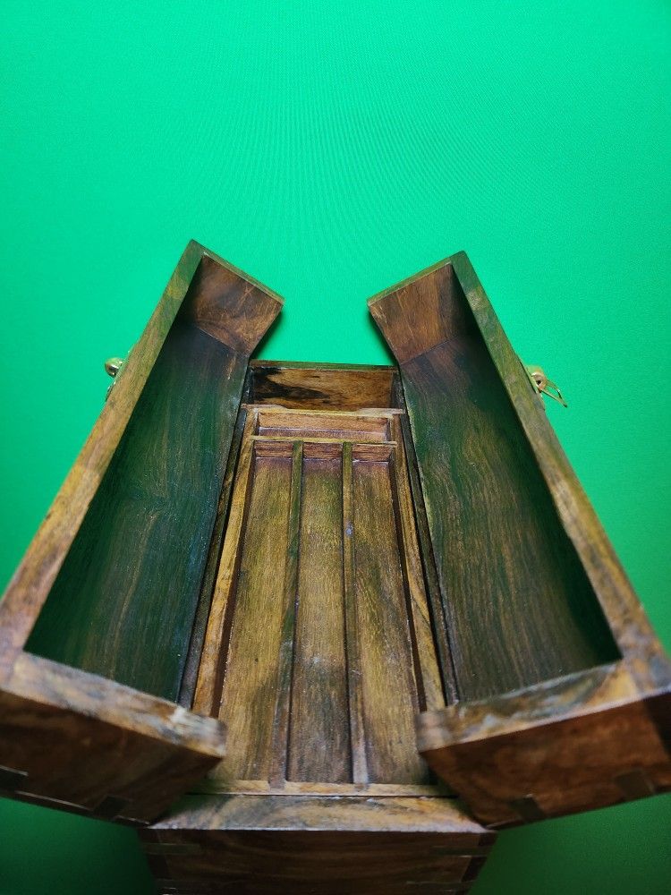 SENNELIER Artists Treasure Box