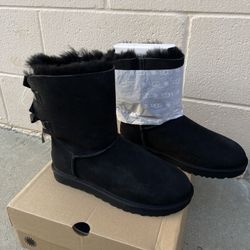 Ugg Bailey Bow 