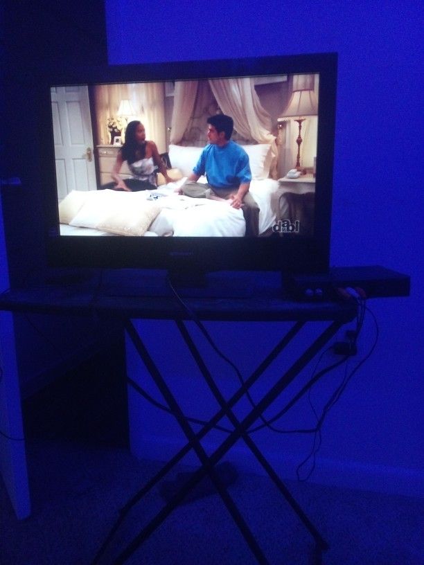 Emerson Tv 