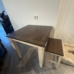 Table With 4 Chairs