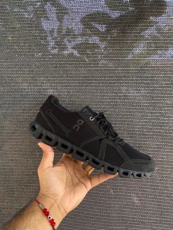 On Running Cloud X. Black.