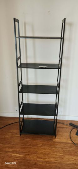 to be a black metal 5-tier ladder bookcase