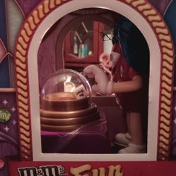 NIB RED M&M FORTUNE TELLER CANDY DISPENSER