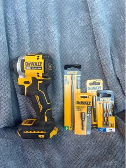Dewalt 20v & bundle