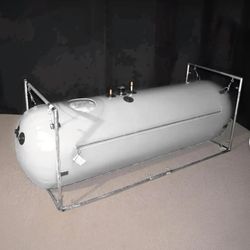 Newtonne C4-27 Hyperbaric Oxygen Chamber