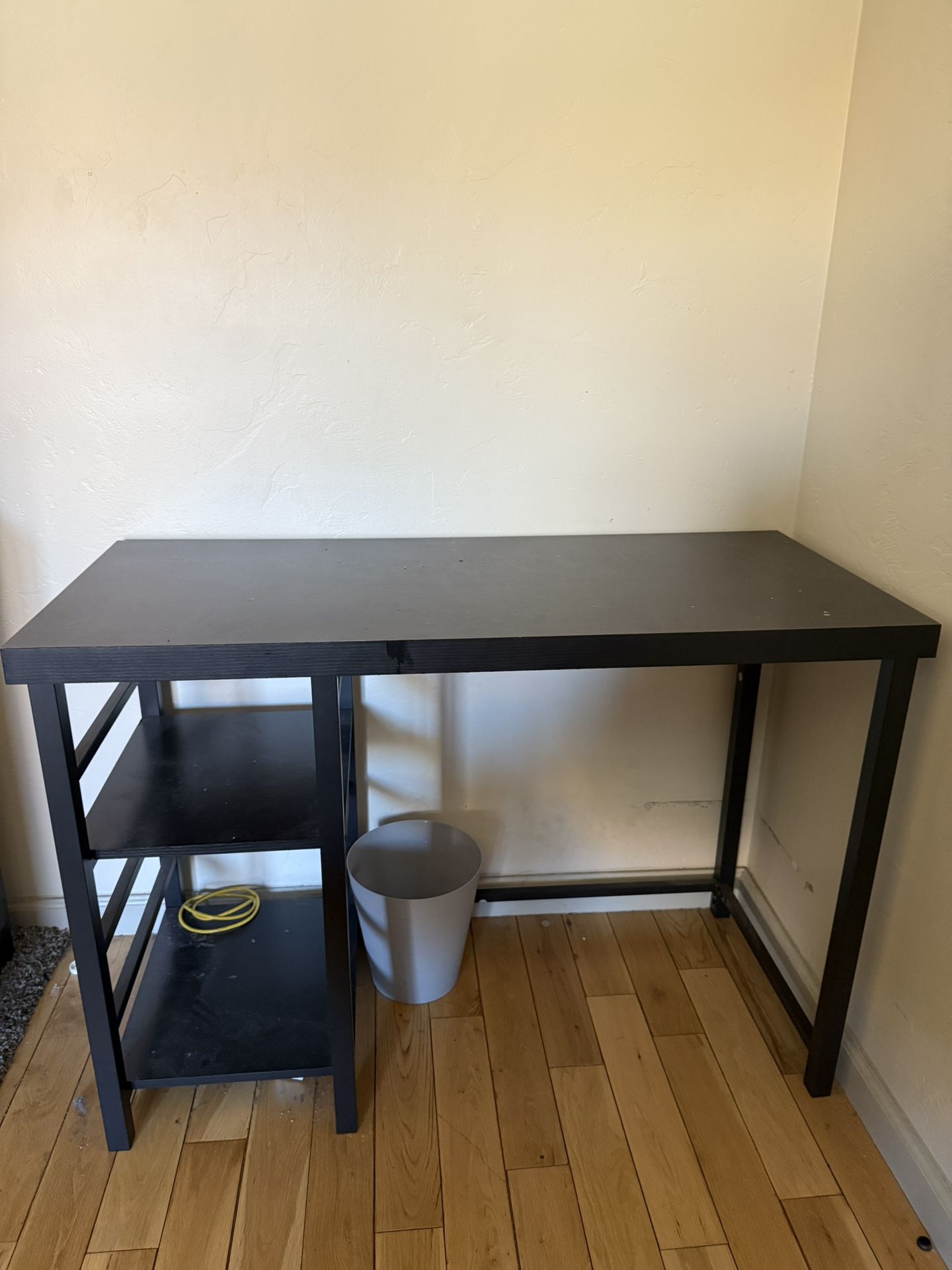 Desk Need Gone Today