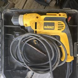 Dewalt Corded Drill 8a