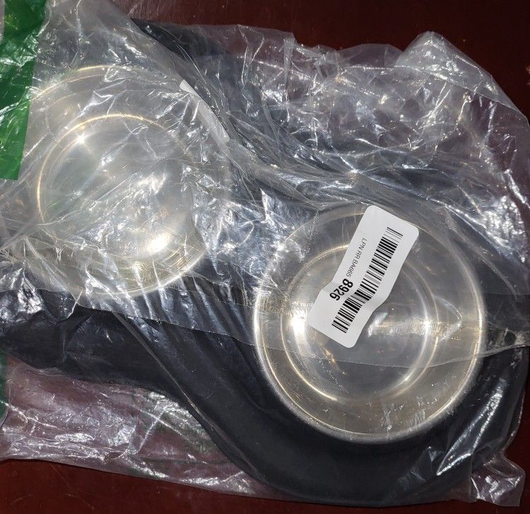 Double Stainless Steel (Small)Dog Bowl Set w/Silicone Mat, NEW