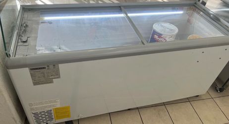 Ice cream freezer