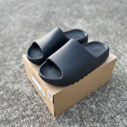 Adidas Yeezy Slide Onyx 