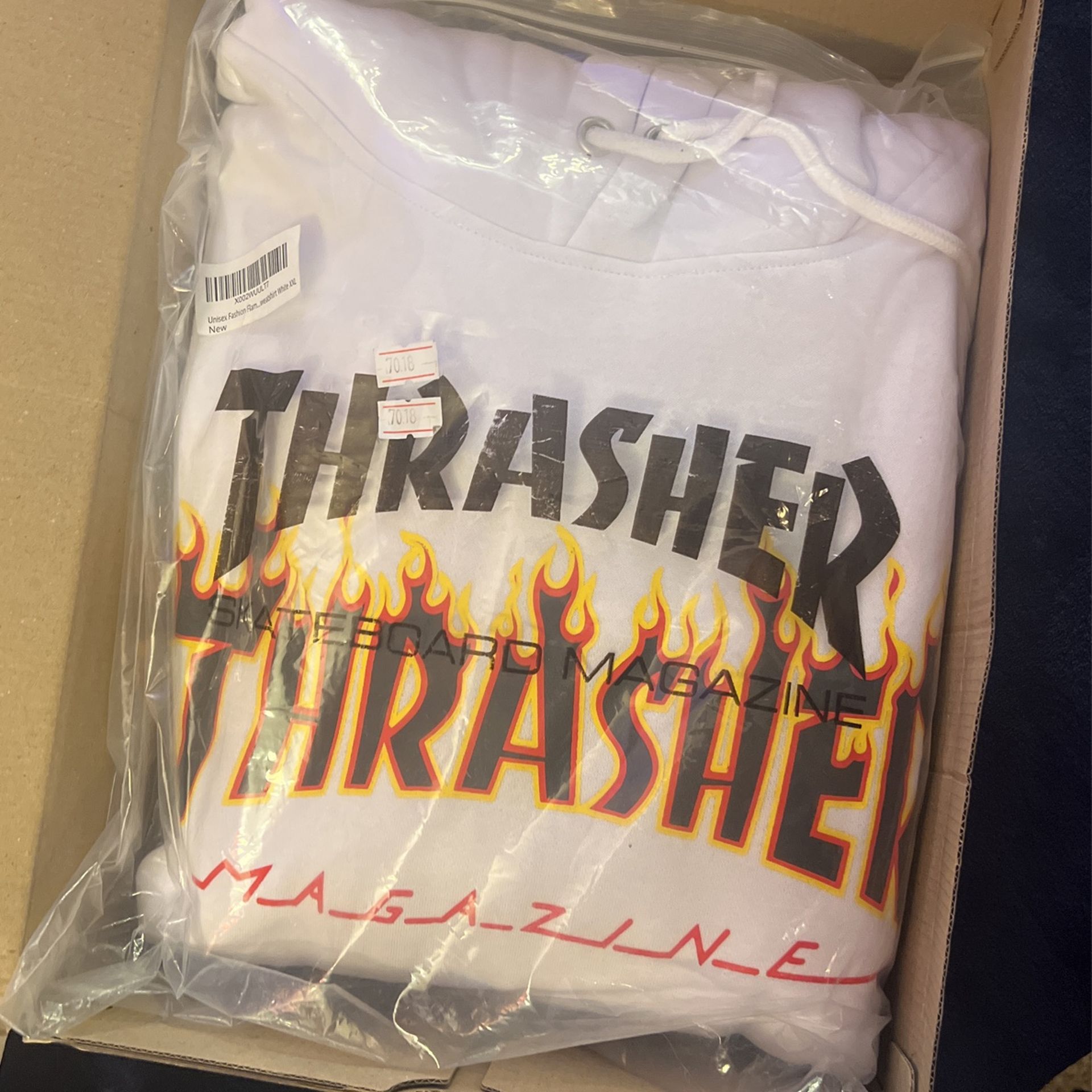 *NWT* THRASHER MAGAZINE HOODIE SIZE XL