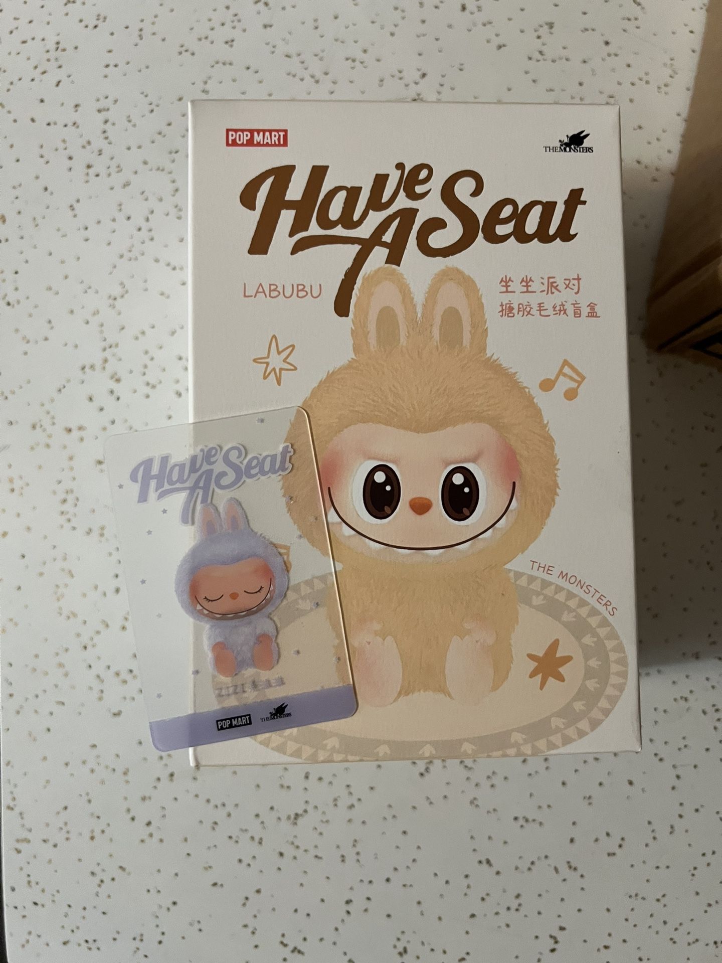 Popmart Have A Seat Labubu *ZIZI*