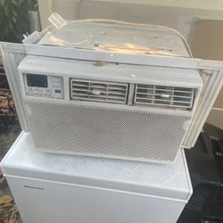 TCL 10,000 BTU SMART WINDOW AIR CONDITIONER