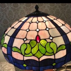 Stained Glass /slag Glass Lamp 