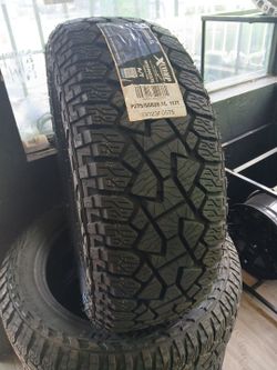 New set of tires 275 55 20 GLADIATOR AT