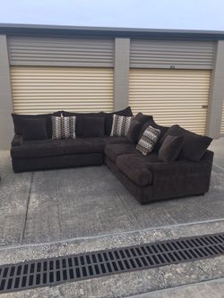 Brown sectional sofa