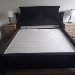 Free King Bedframe