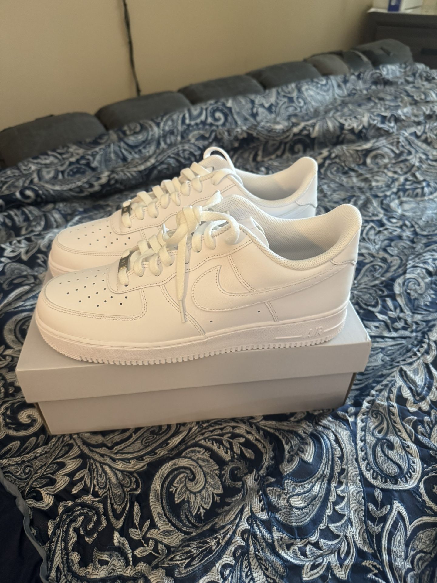 Nike Air Force 1