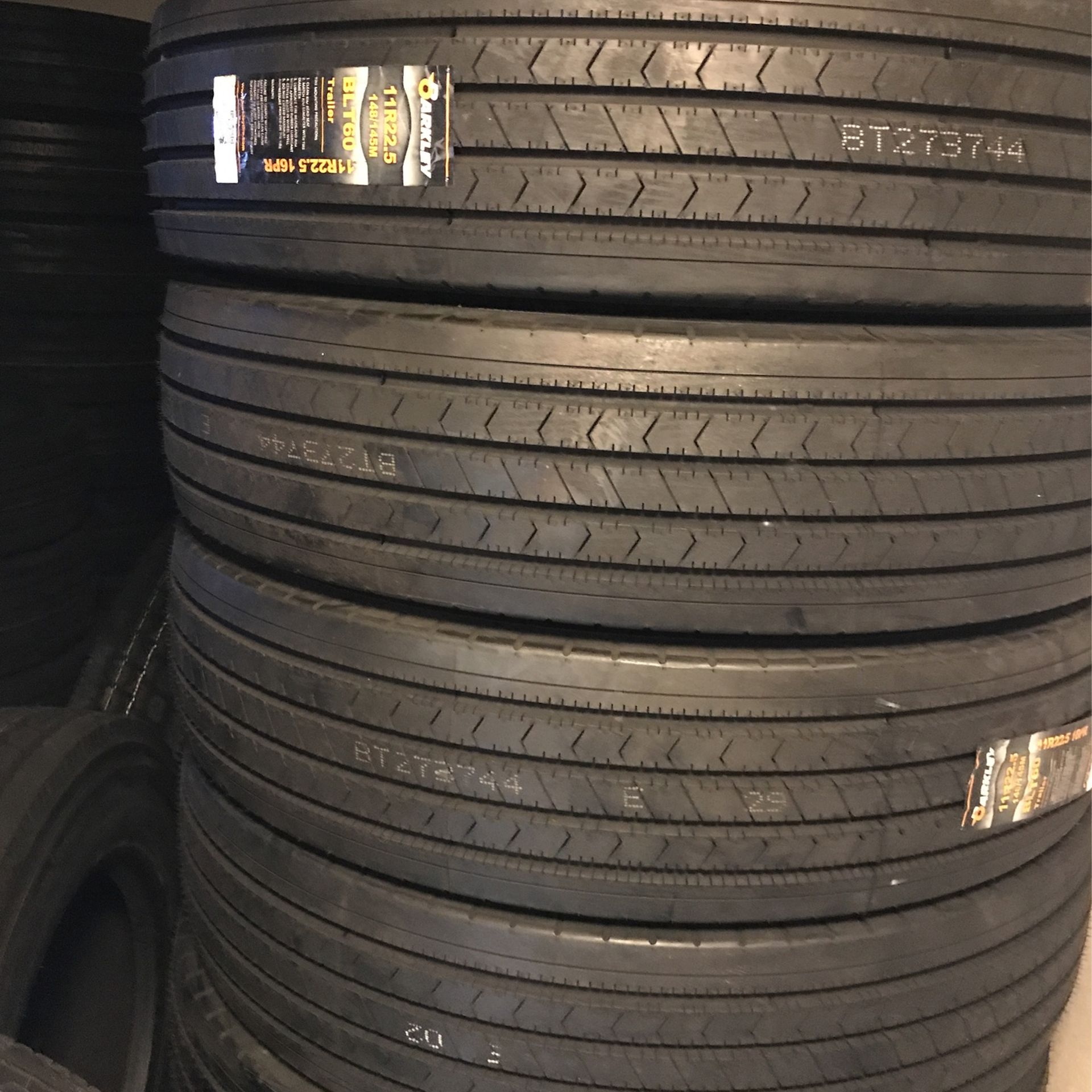 11r22.5 Trailer tires Barkley