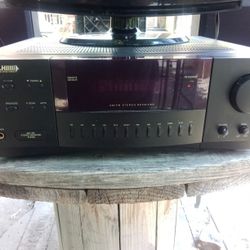 200 WATTS KLH STEREO RECEIVER WITH PHONO PORT $160 FINAL PRICE SAME DAY SHIPPING 